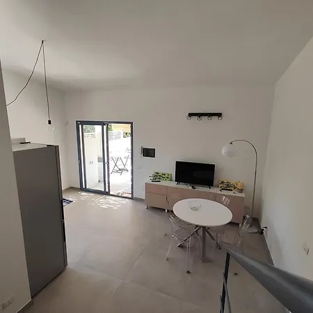 Sicilia Noto San Lorenzo Amaranto * Reitani